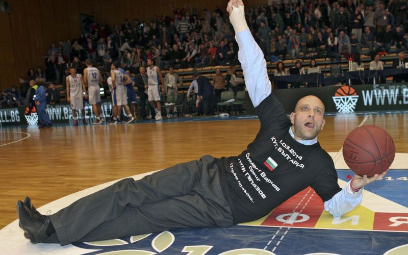 736-28-papazov1.jpg