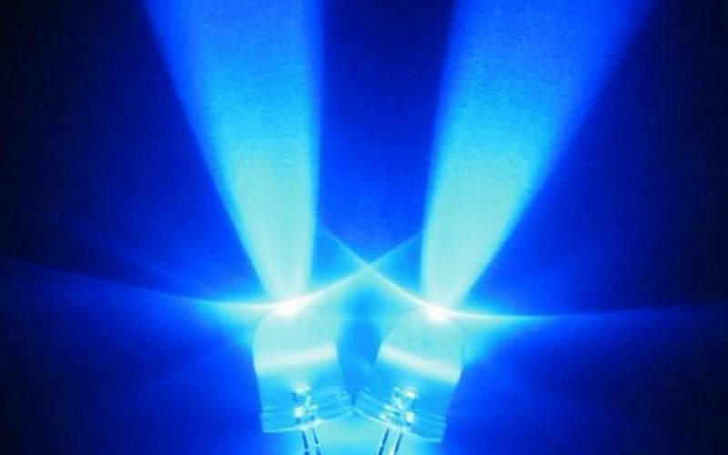 led.jpg