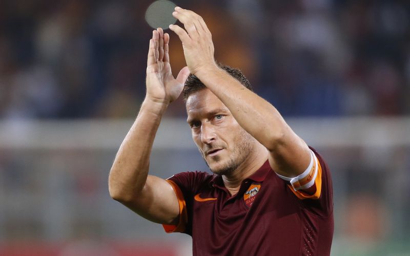 755-26-francesco totti re.jpg