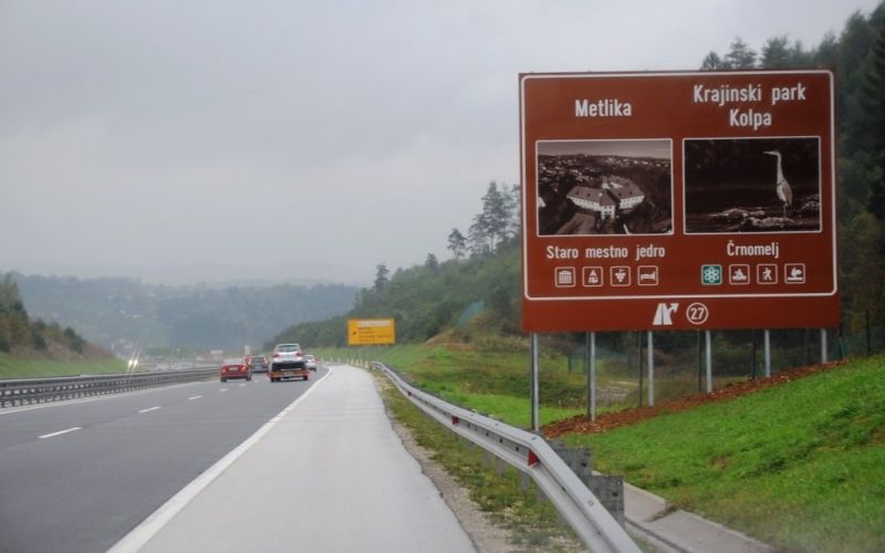 kolpa_na_avtocesti.jpg