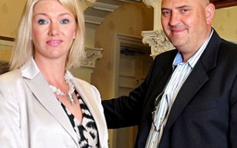 Nigel Underwood z ženo Sarah.jpg