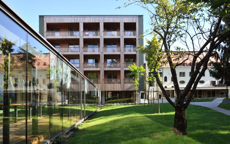hotelbalnea_02.jpg