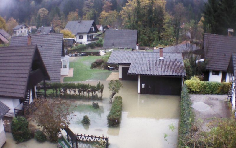 ig, iška cesta, poplave.jpg
