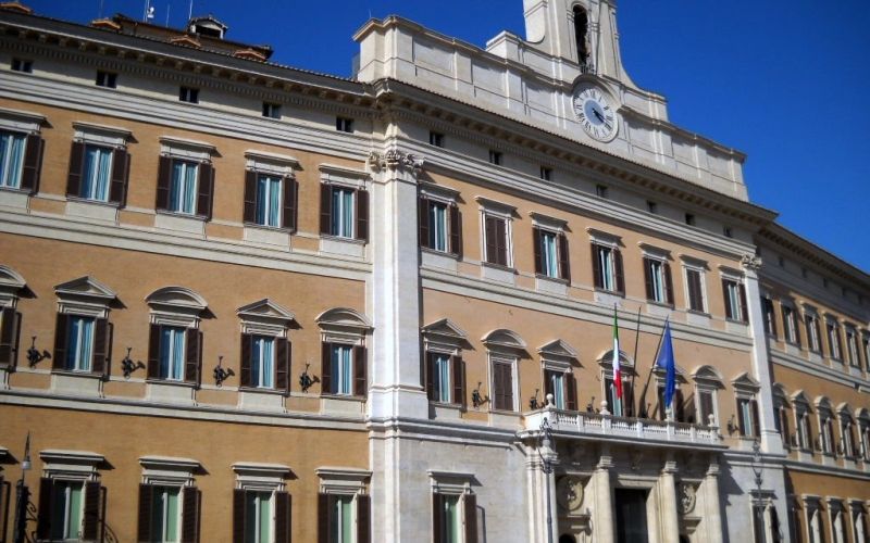 poslanska zbornica italija rim parlament.JPG
