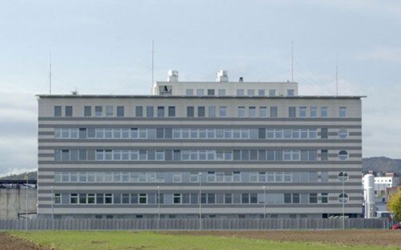 sova zgradba slovenska obveščevalno varnostna agencija