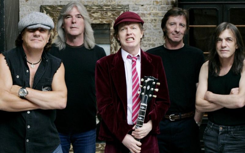AC DC.jpg