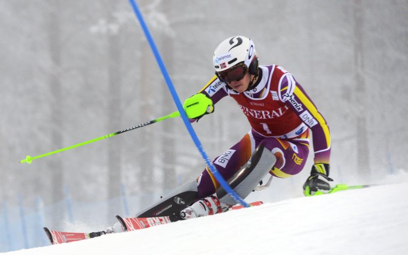 Henrik Kristoffersen re.jpg