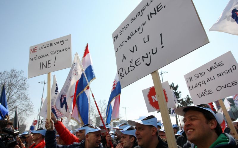 protest ina hrvaska.jpg