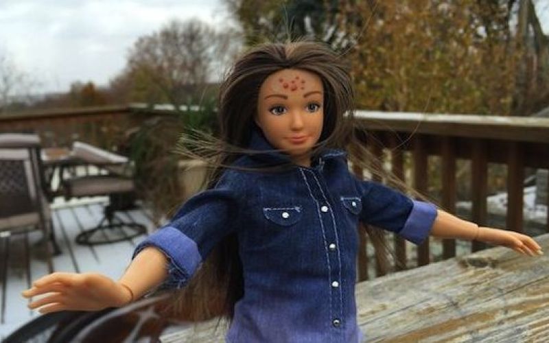 Lammily, barbika 2.jpg