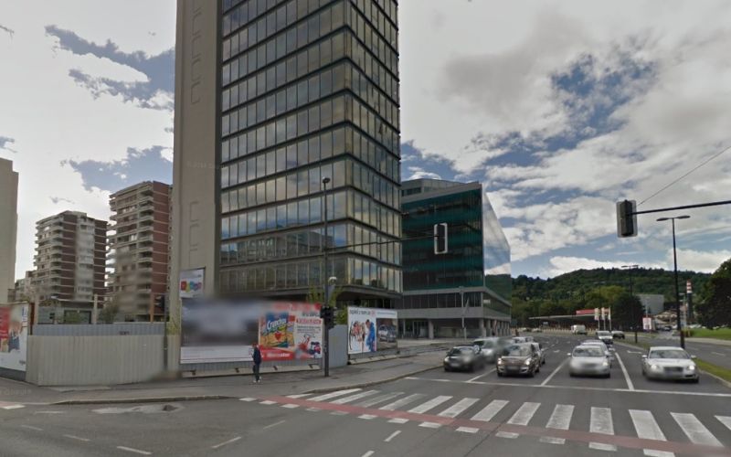 Bavarski dvor.jpg