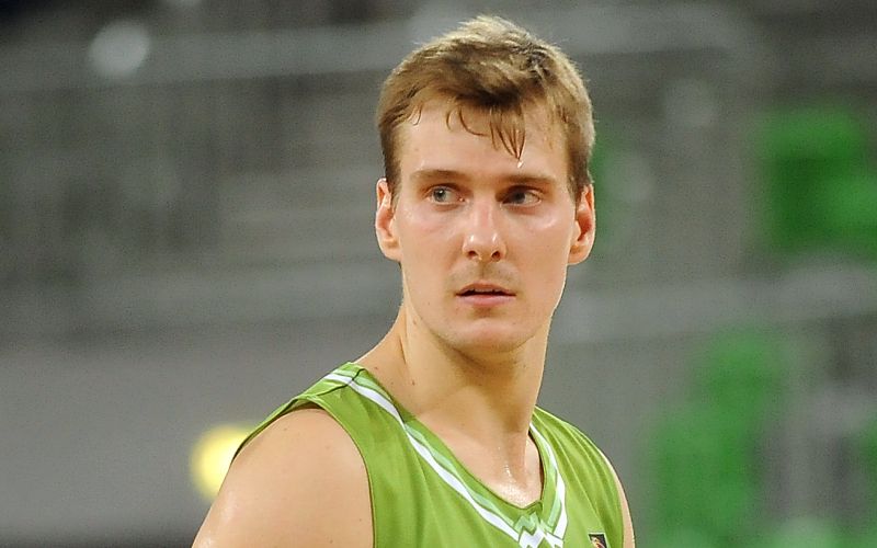 794-20-dragic zoran ap.JPG