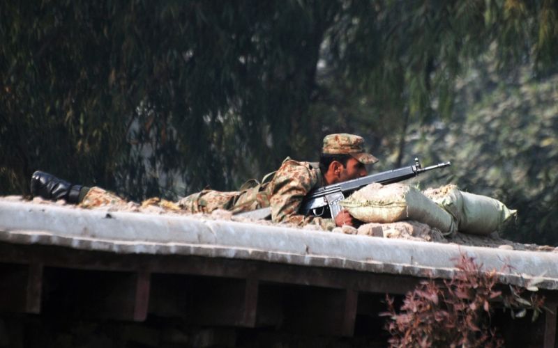 vojak, pakistan.jpg
