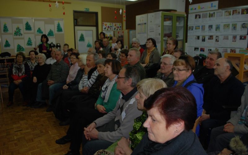 cajanka_za_dedke_in_babice.jpg