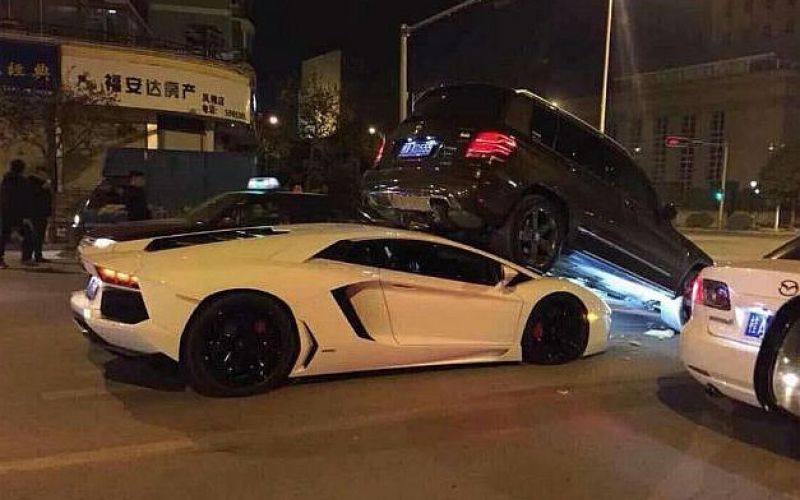 lamborgini, mercedes.jpg