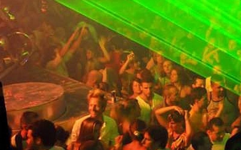 zabava, rave, party.jpg