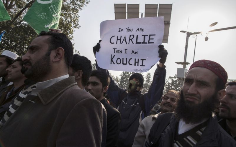 pakistan protest charlie hebdo.jpg