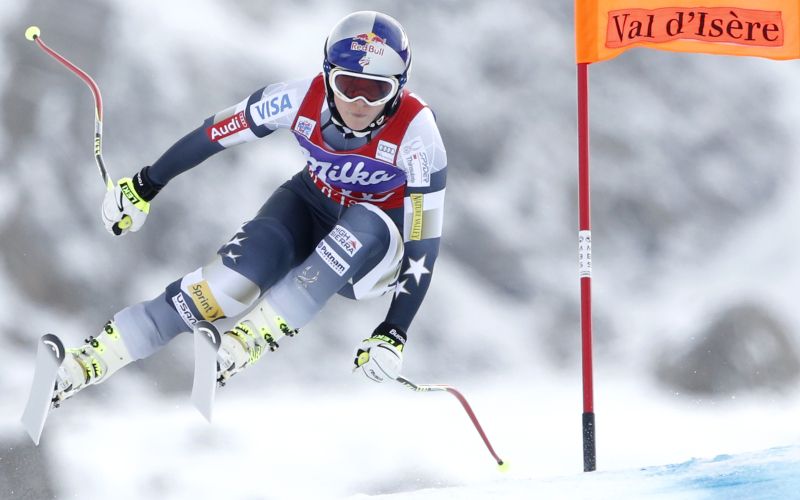 827-34-vonn re.jpg