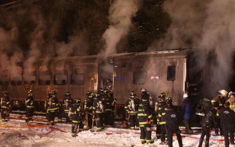 vlak nesreča smrt požar amerika hawthorne metro tony