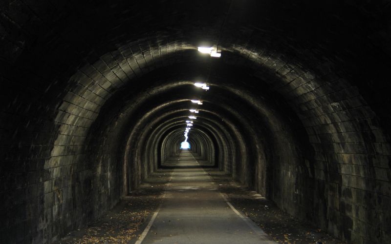 tunnel.jpg