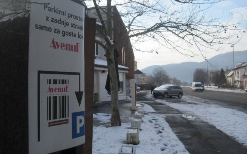 avenue, lokal.jpg