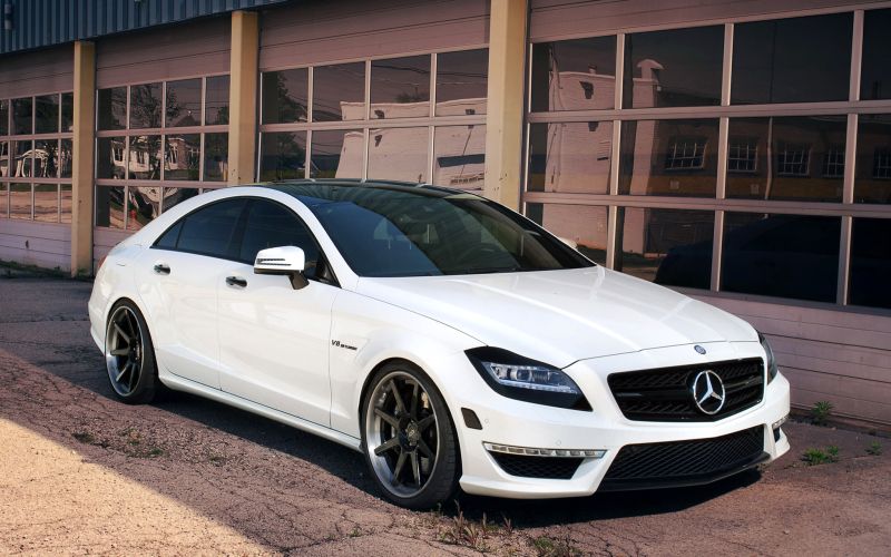 mercedes CLS.jpeg