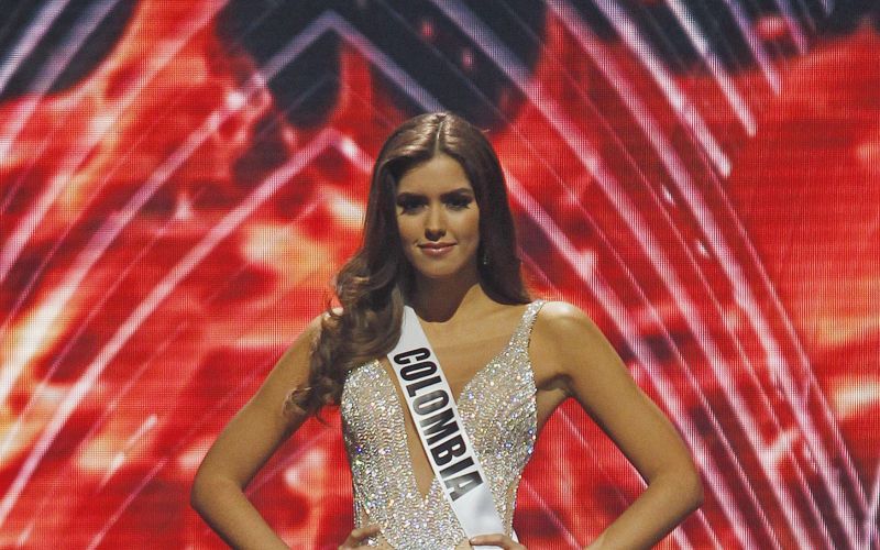 paulina vega.jpg