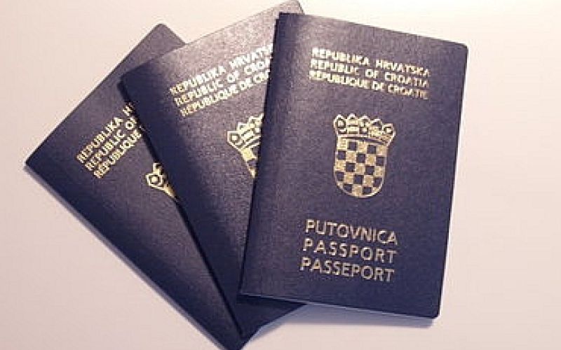 hrvaški potni list.jpg