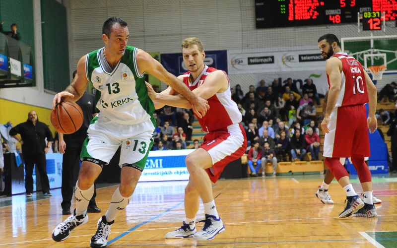 843-26-blazic hukic gw.jpg