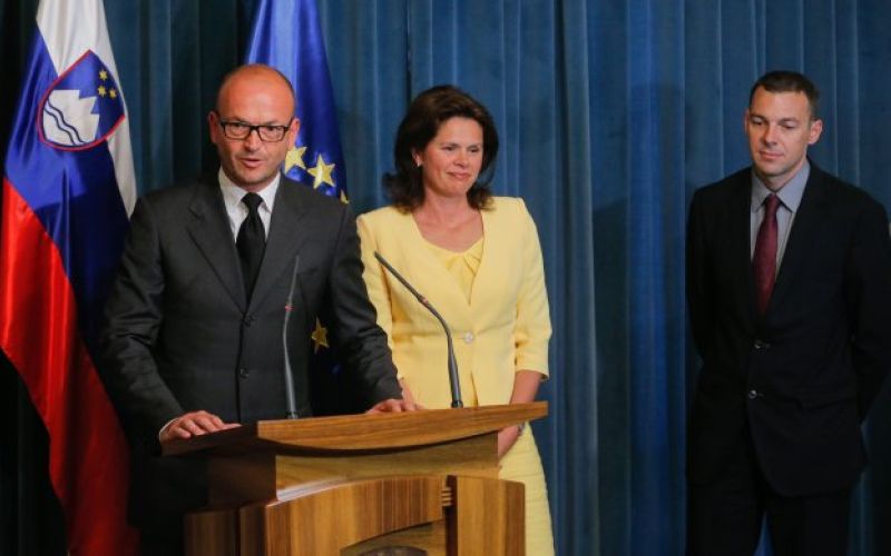 jazbec bratušek banka slovenije