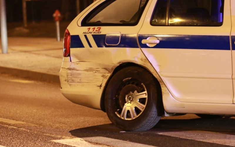 twingo, policijski, nesreča, maribor6.jpg