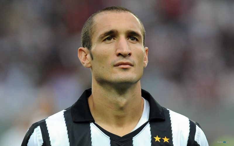 855-9-chiellini.jpg