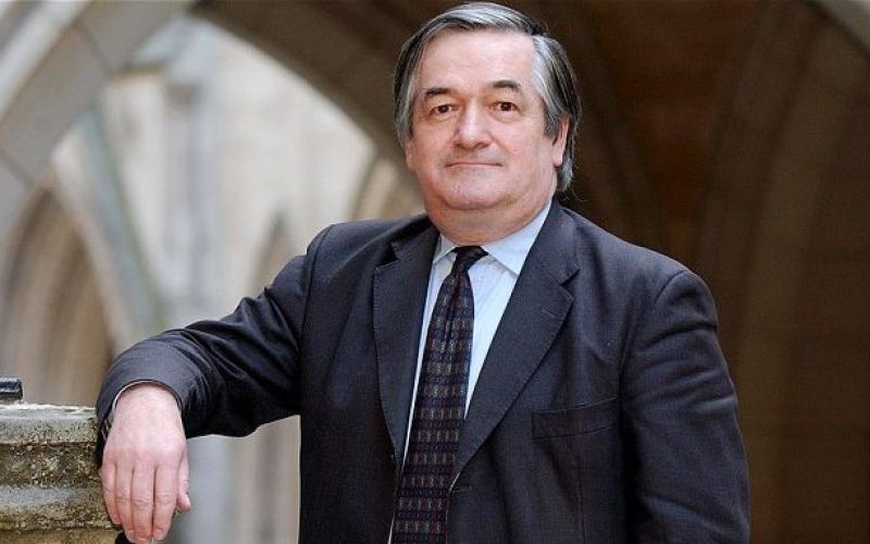 Sir James Munby.jpg