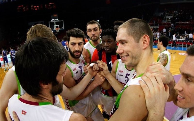laboral-kutxa-vitoria-celebrates-in-istanbul-eb14.jpg