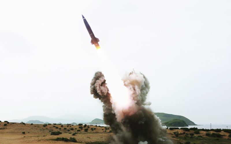 severna koreja, raketa.jpg