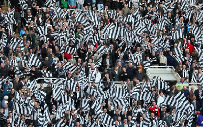 newcastle fans.jpg