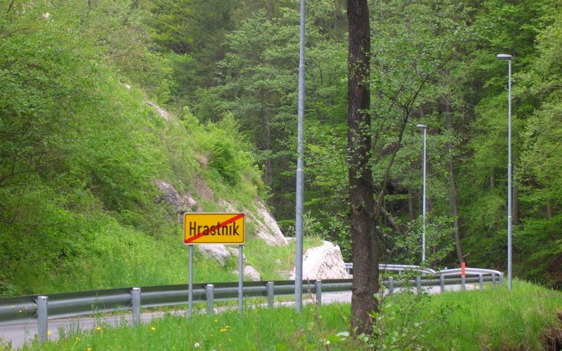 hrastnik tabla