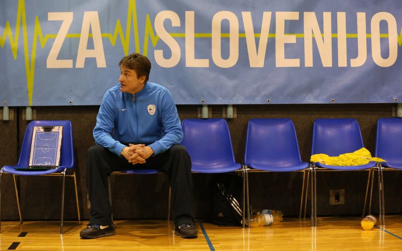 877-23-dobovicnik dw.jpg