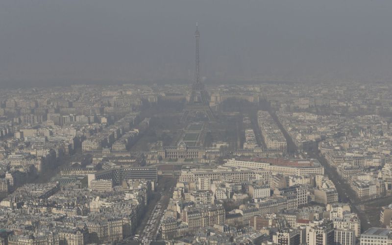pariz, smog.jpg