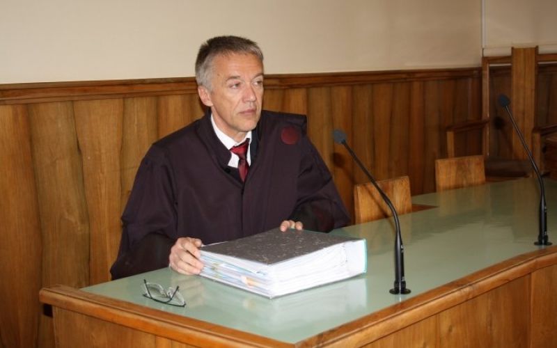 f_skufca004.jpg