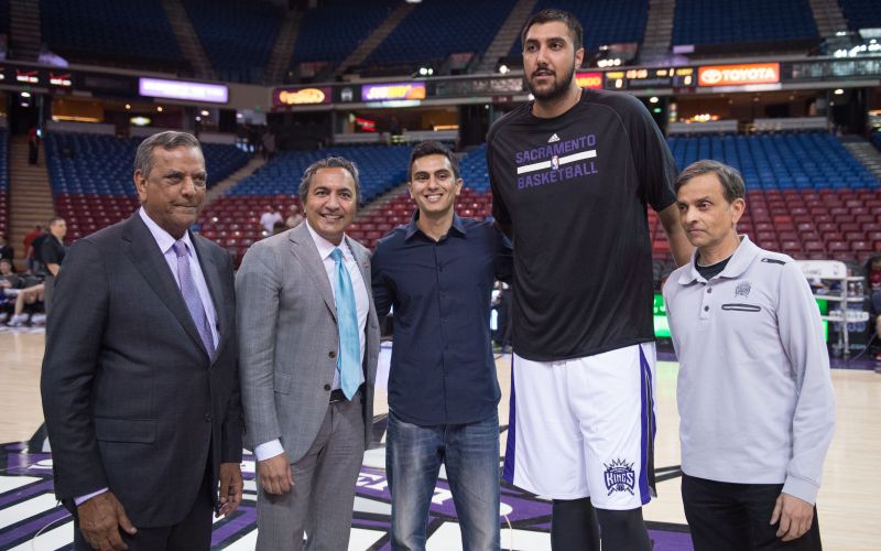 Sim Bhullar re.jpg