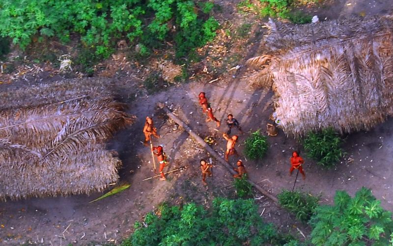 Amazonsko pleme.jpg