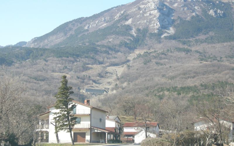 Plaz Slano blato Lokavec nad Ajdovščino.JPG