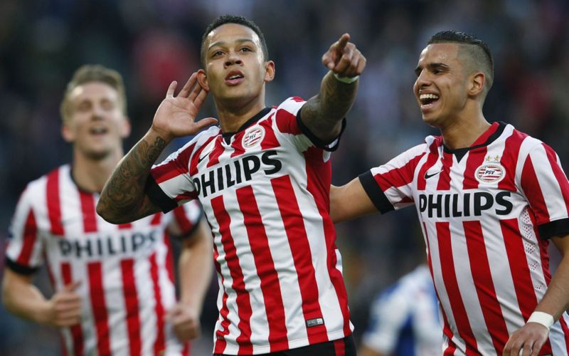 Memphis-Depay-Career-in-pictures.jpg