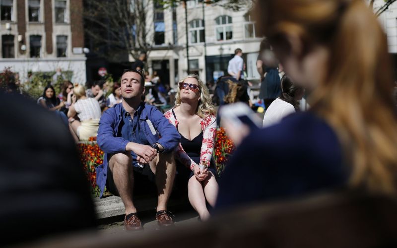 sonce, sončenje, london.jpg
