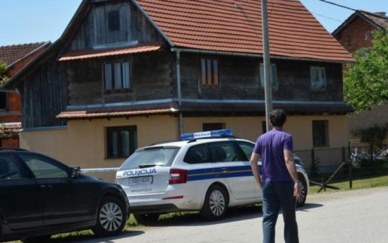 Najprej naj bi sodil svoji partnerici, nato pa še sebi.jpg