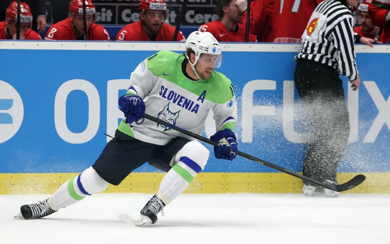 916-22-kopitar OBREZ dc.JPG