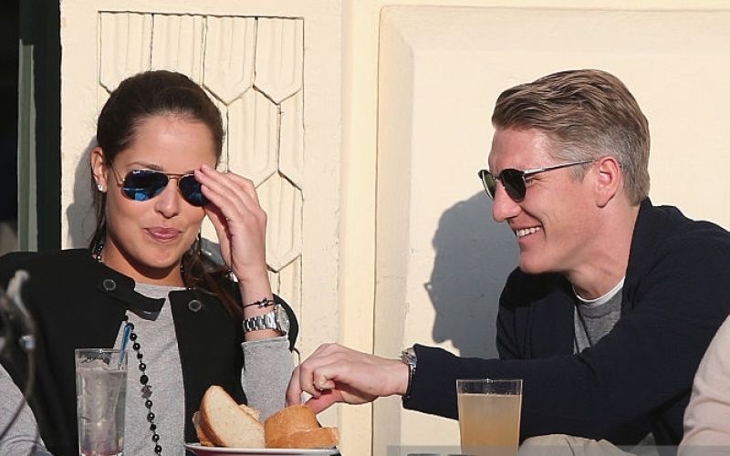 ivanovic Schweinsteiger.jpg