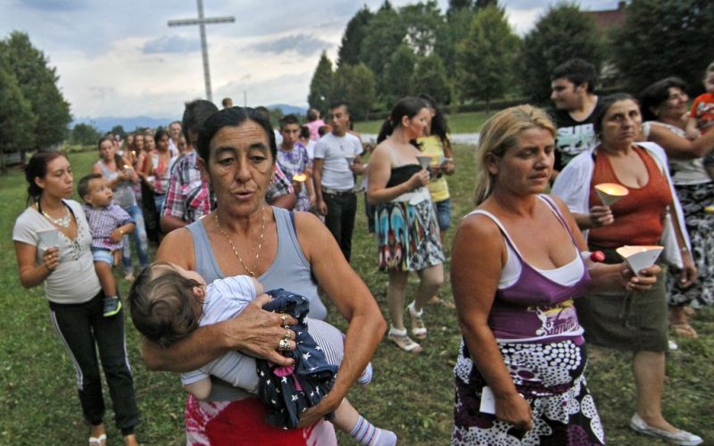 40 kongres Romi Bukaresta.jpg