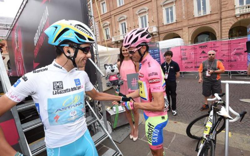 925-28-aru contador.jpg