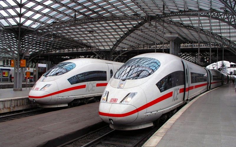 deutche bahn.jpg